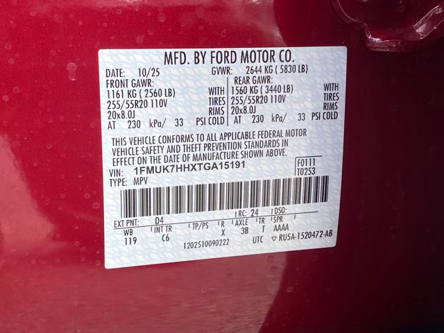 2026 Rapid Red Metallic Tinted Clearcoat Ford Explorer Platinum RWD SUV