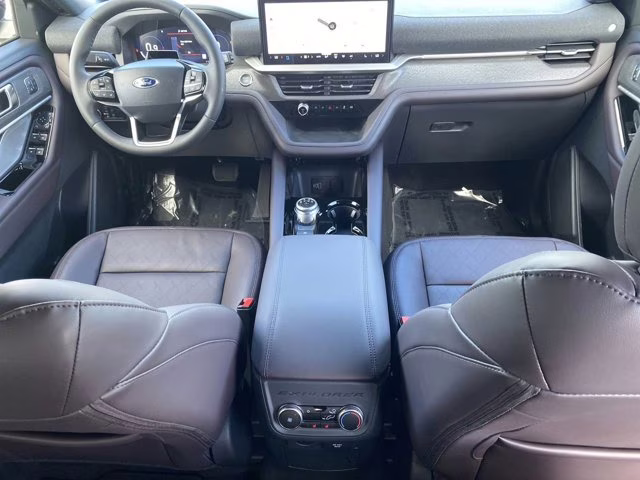 2026 Rapid Red Metallic Tinted Clearcoat Ford Explorer Platinum RWD SUV