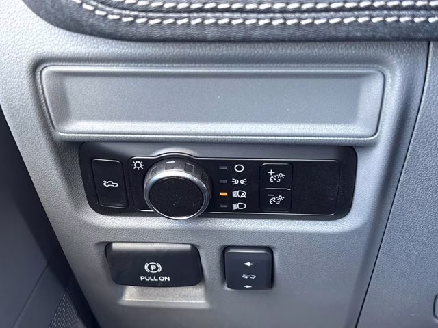 2025 Carbonized Gray Metallic Ford F-150 Lightning Flash AWD Truck