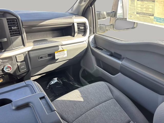 2026 Oxford White Ford Super Duty F-250 SRW STX Lift 4X4 Truck