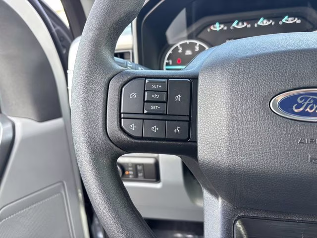 2026 Oxford White Ford Super Duty F-250 SRW XL 4X4 Truck