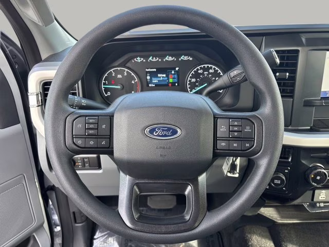 2026 Oxford White Ford Super Duty F-250 SRW STX Lift 4X4 Truck