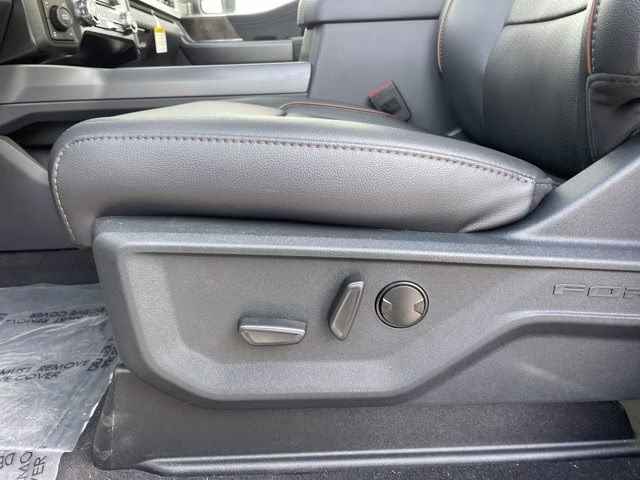 2026 Carbonized Gray Metallic Ford Super Duty F-250 SRW Lariat Lift 4X4 Truck