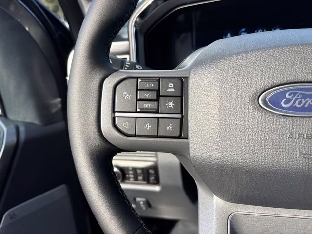 2026 Carbonized Gray Metallic Ford Super Duty F-250 SRW Lariat Lift 4X4 Truck