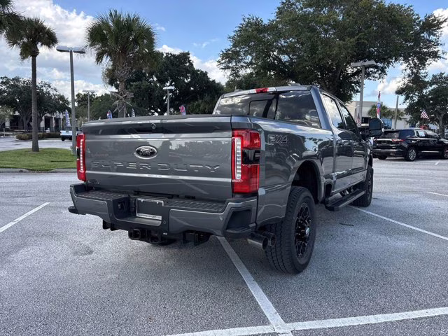 2026 Carbonized Gray Metallic Ford Super Duty F-250 SRW Lariat Lift 4X4 Truck