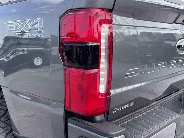 2026 Carbonized Gray Metallic Ford Super Duty F-250 SRW Lariat Lift 4X4 Truck