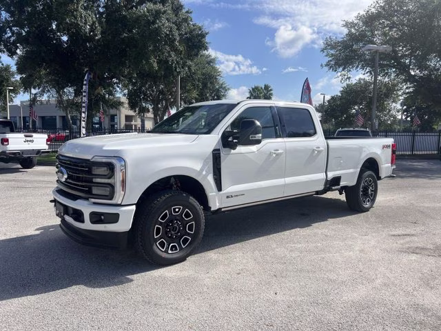 2026 Star White Metallic Tri-Coat Ford Super Duty F-250 SRW Platinum 4X4 Truck