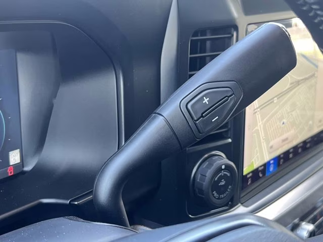 2026 Star White Metallic Tri-Coat Ford Super Duty F-250 SRW Platinum 4X4 Truck