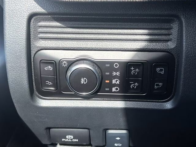 2026 Star White Metallic Tri-Coat Ford Super Duty F-250 SRW Platinum 4X4 Truck