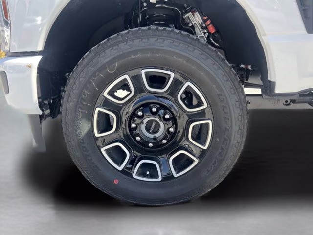 2026 Star White Metallic Tri-Coat Ford Super Duty F-250 SRW Platinum 4X4 Truck