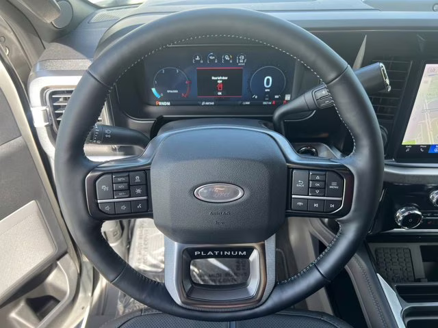 2026 Star White Metallic Tri-Coat Ford Super Duty F-250 SRW Platinum 4X4 Truck