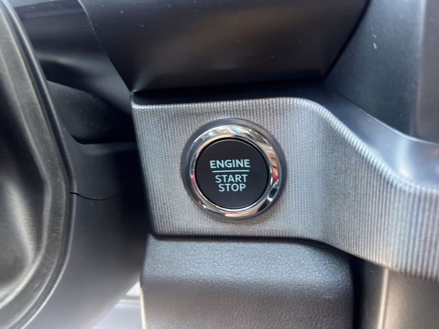 2026 Star White Metallic Tri-Coat Ford Super Duty F-250 SRW Platinum 4X4 Truck