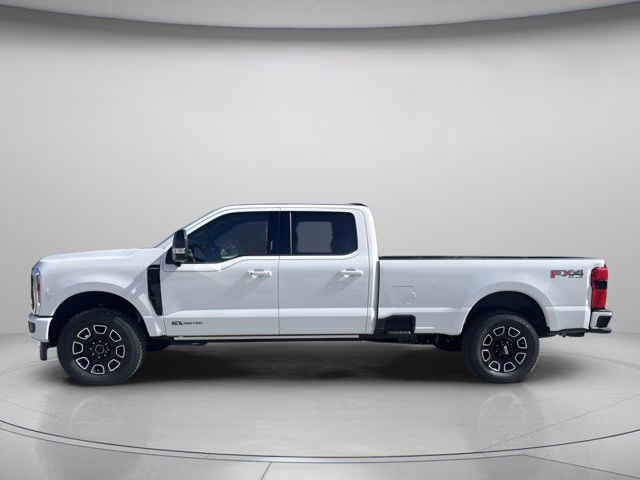 2026 Star White Metallic Tri-Coat Ford Super Duty F-250 SRW Platinum 4X4 Truck