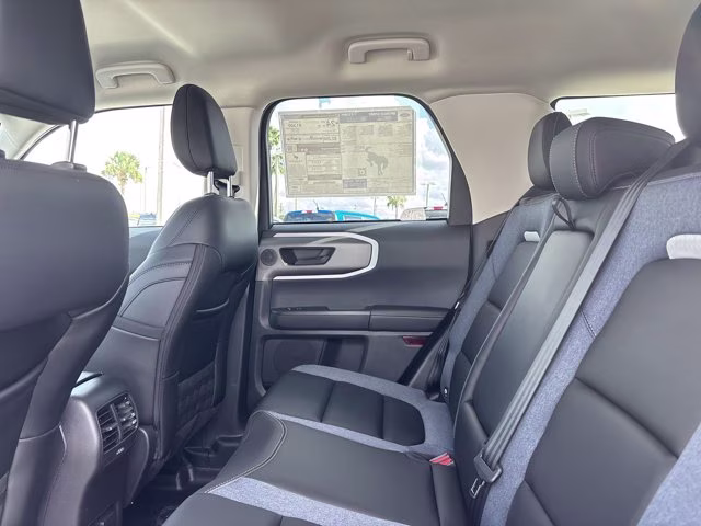 2025 Azure Gray Metallic Tri-Coat Ford Bronco Sport Outer Banks 4X4 SUV