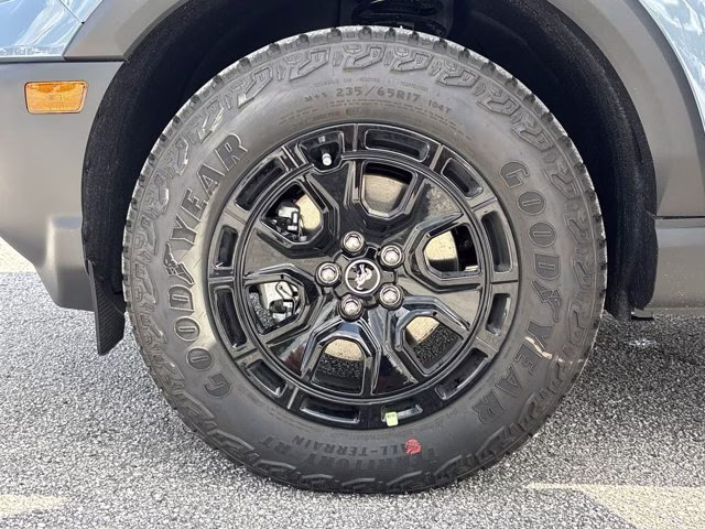 2025 Azure Gray Metallic Tri-Coat Ford Bronco Sport Outer Banks 4X4 SUV