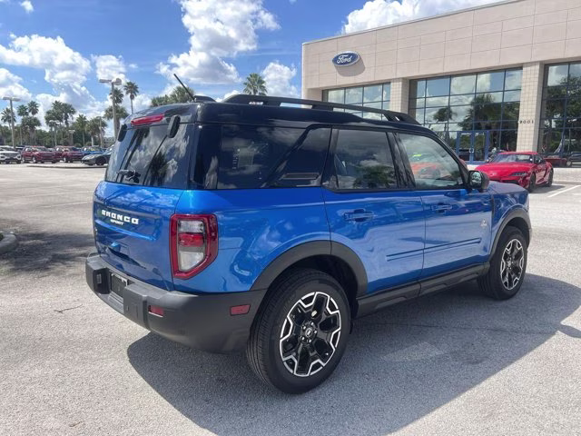 2025 Velocity Blue Metallic Ford Bronco Sport Outer Banks 4X4 SUV
