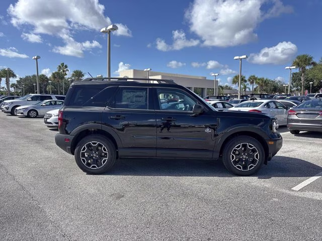 2025 Shadow Black Ford Bronco Sport Outer Banks 4X4 SUV