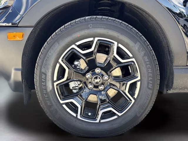 2025 Shadow Black Ford Bronco Sport Outer Banks 4X4 SUV