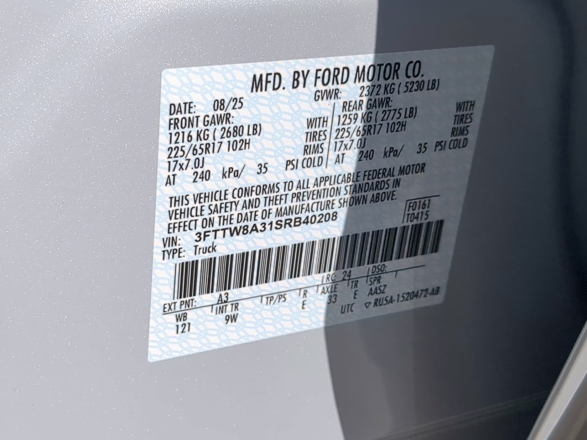 2025 White Metallic Ford Maverick XL Crew Cab Pickup FWD Truck