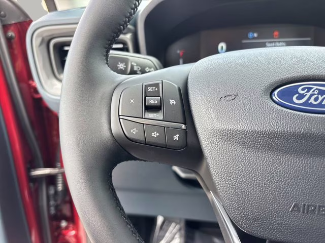 2025 Ruby Red Metallic Tinted Clearcoat Ford Maverick XLT AWD Truck