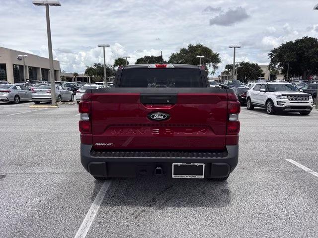2025 Ruby Red Metallic Tinted Clearcoat Ford Maverick XLT AWD Truck