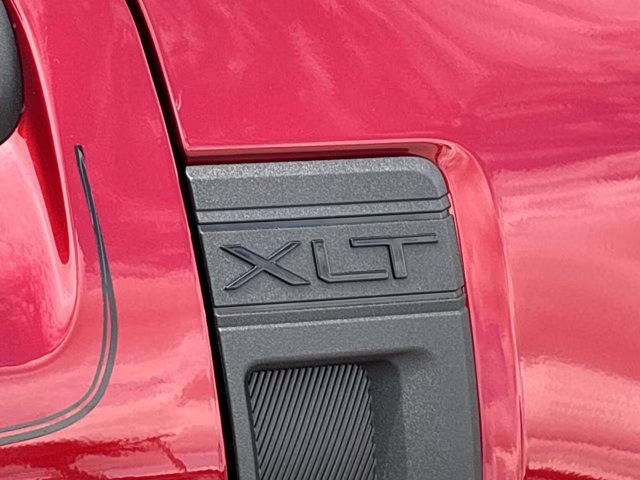 2025 Ruby Red Metallic Tinted Clearcoat Ford Maverick XLT AWD Truck