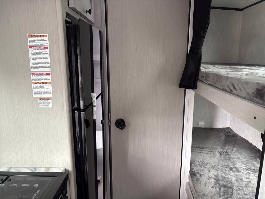 2026 white Coachmen Remote 18.2R Trailer