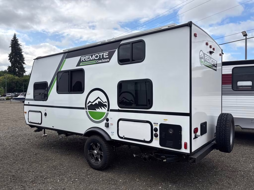 2026 white Coachmen Remote 18.2R Trailer