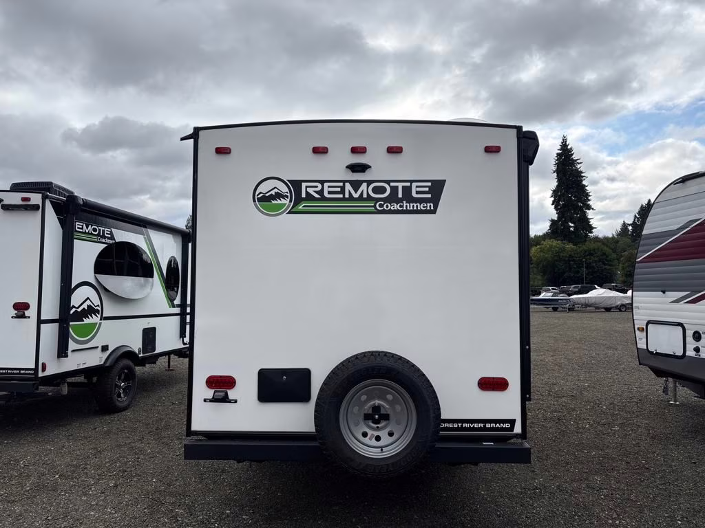 2026 white Coachmen Remote 18.2R Trailer