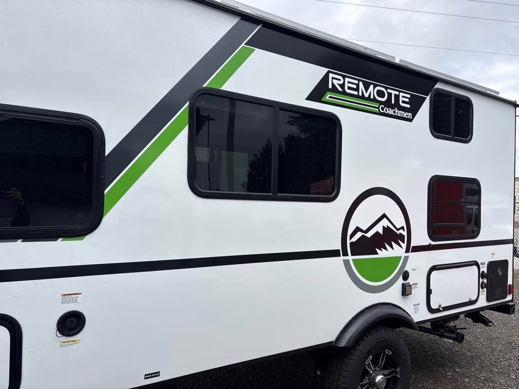2026 white Coachmen Remote 18.2R Trailer