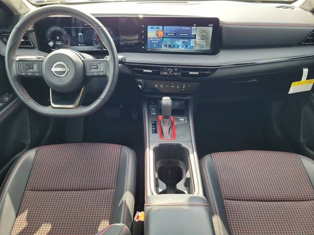 2025 Super Black Nissan Kicks SR FWD SUV