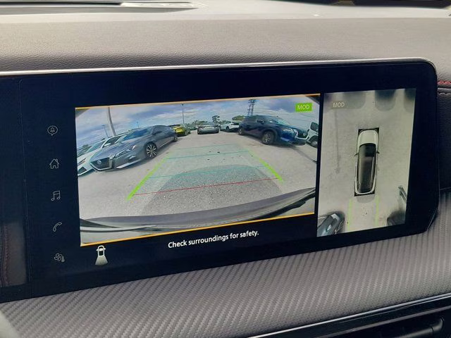 2025 Super Black Nissan Kicks SR FWD SUV