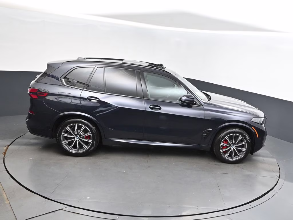 2026 Carbon Black Metallic BMW X5 xDrive50e AWD SUV
