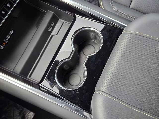 2025 Black Chevrolet Suburban Premier RWD SUV