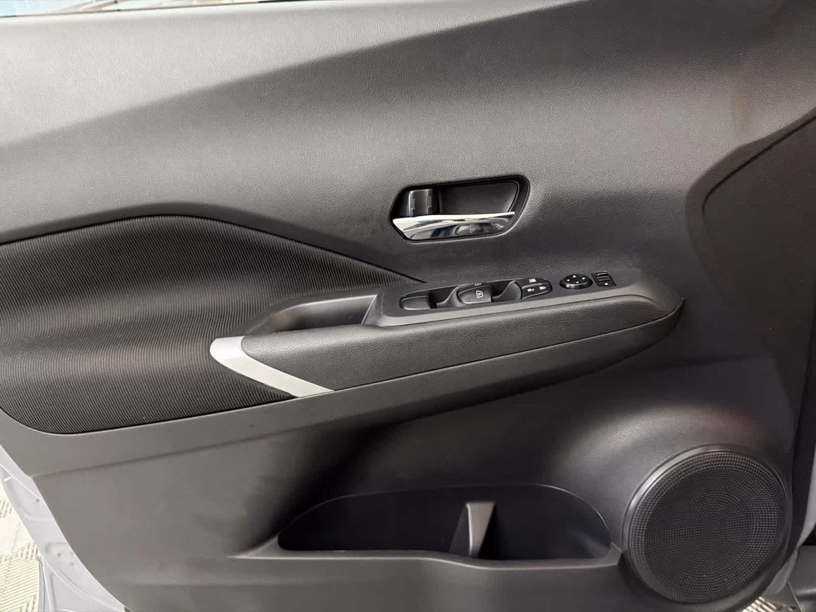 2023 Gray/Super Black Nissan Kicks SV FWD SUV