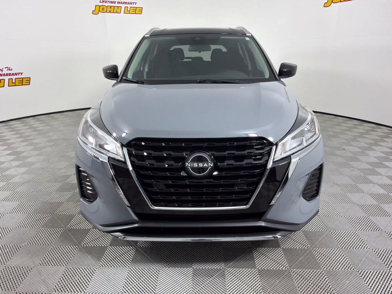 2023 Gray/Super Black Nissan Kicks SV FWD SUV
