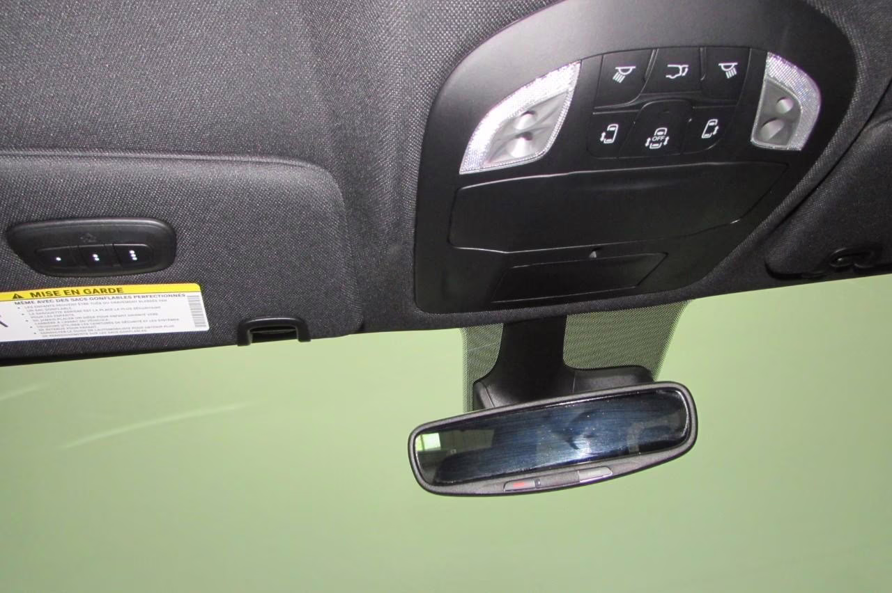 2025 Fathom Blue Pearlcoat Chrysler Pacifica Select FWD Van