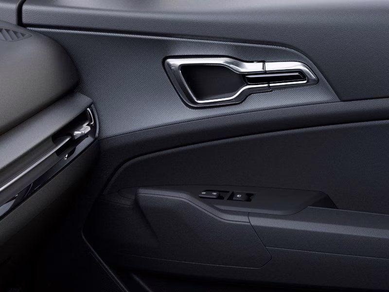 2026 Glacial White Pearl Kia Sportage LX FWD SUV