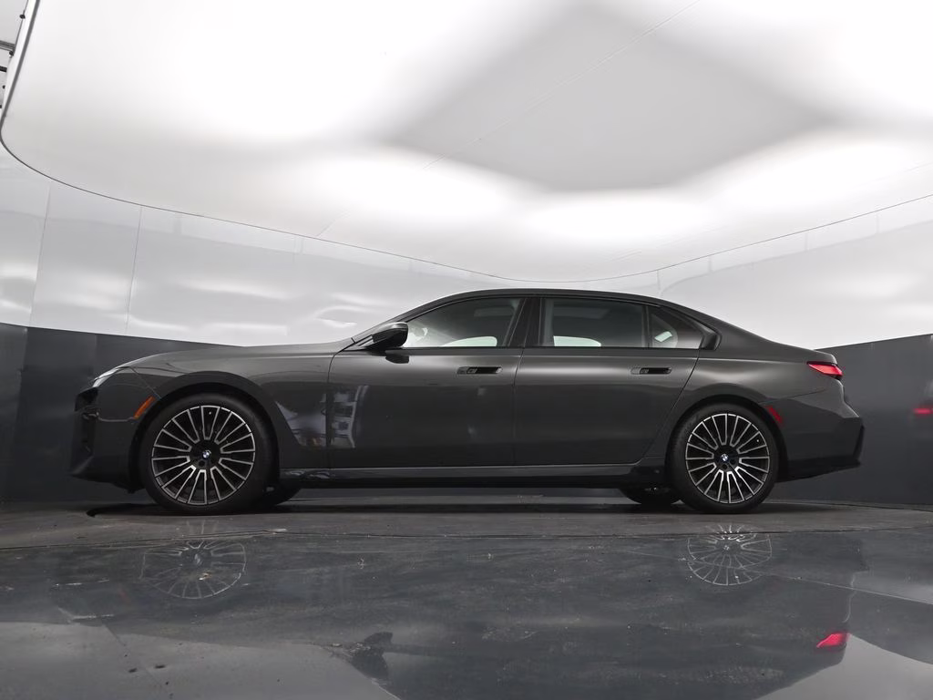 2026 Gray Metallic BMW 7 Series 740i RWD Sedan