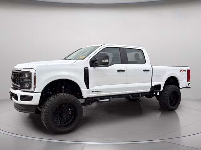 2026 Oxford White Ford Super Duty F-250 SRW XL 4X4 Truck