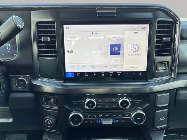 2026 Star White Metallic Tri-Coat Ford Super Duty F-350 SRW LARIAT RWD Truck