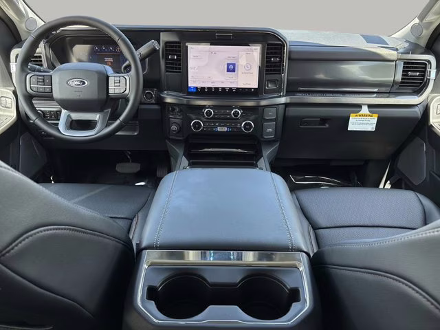 2026 Star White Metallic Tri-Coat Ford Super Duty F-350 SRW LARIAT RWD Truck