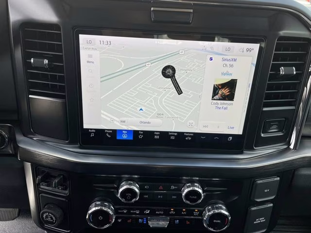 2026 Oxford White Ford Super Duty F-350 SRW LARIAT RWD Truck