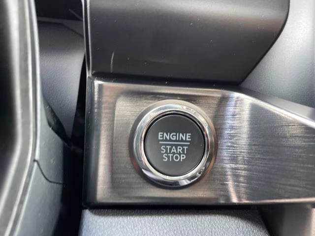 2026 Oxford White Ford Super Duty F-350 SRW LARIAT RWD Truck