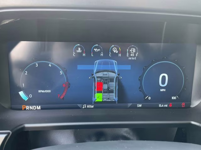 2026 Oxford White Ford Super Duty F-350 SRW LARIAT RWD Truck