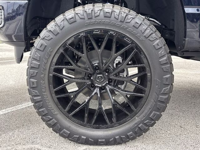 2025 Antimatter Blue Metallic Ford F-150 LARIAT 4X4 Truck