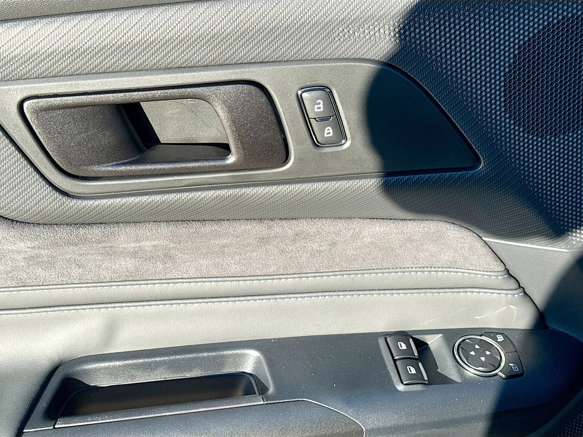 2025 Shadow Black Ford Mustang Dark Horse RWD Coupe