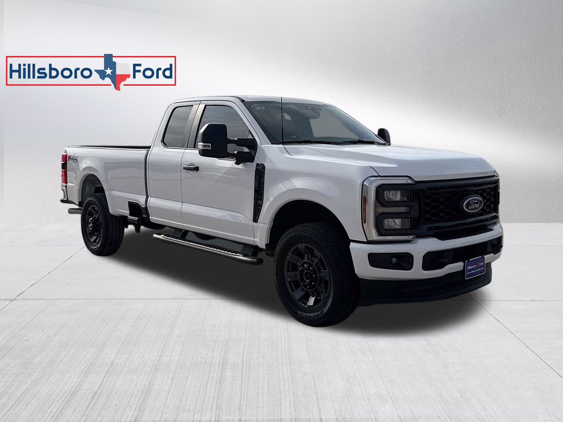 2025 Oxford White Ford Super Duty F-350 SRW XL 4X4 Truck