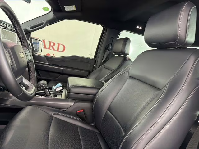 2025 Gray Metallic Ford F-150 Lariat 4X4 Truck