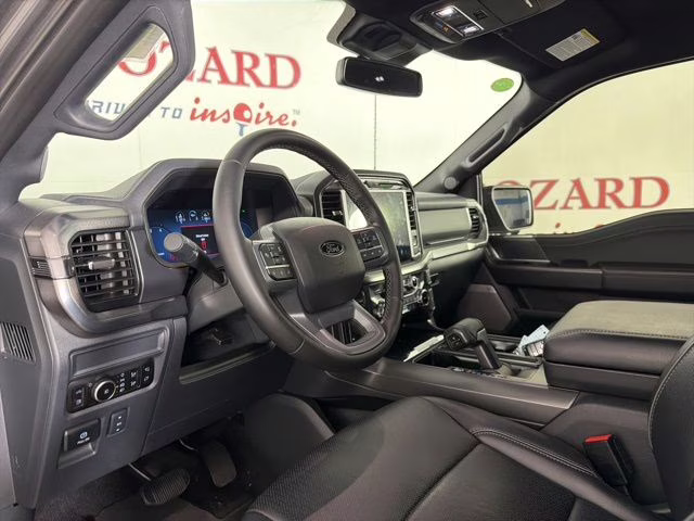 2025 Gray Metallic Ford F-150 Lariat 4X4 Truck